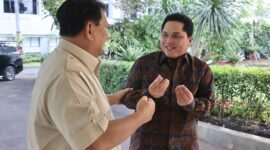 Menhan RI Prabowo Subianto menerima kunjungan Menteri BUMN sekaligus Ketua Umum PSSI Erick Thohir. (Dok. Tim Media Prabowo)
