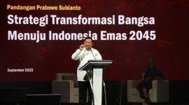 Ketua Umum Partai Gerindra Prabowo Subianto di acara 'Mata Najwa On Stage: 3 Bacapres Bicara Gagasan' di Graha Sabha Pramana UGM. (Dok. Tim Meida Prabowo Subianto)  