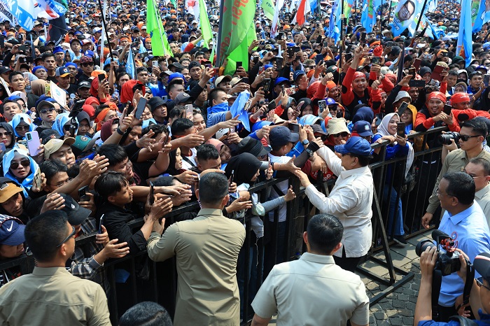 Presiden Prabowo Subianto dalam peringatan Hari Buruh Internasional atau May Day 2025 yang digelar di Lapangan Monas, Jakarta Pusat. (Dok. TIm Media Prabowo)  